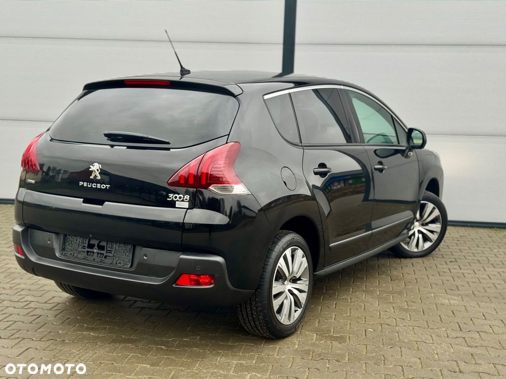 Peugeot 3008 1.6 BlueHDi Style S&S - 21