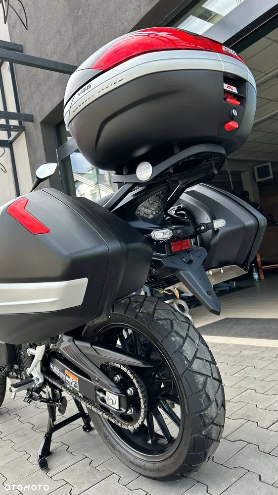 Honda CB - 13