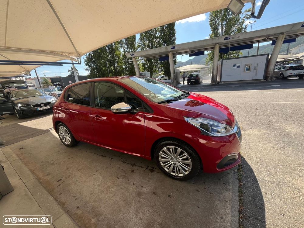 Peugeot 208 1.2 PureTech Style - 3