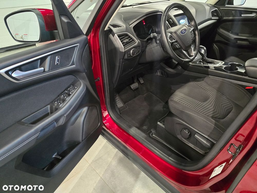 Ford S-Max 2.0 TDCi Titanium PowerShift - 9