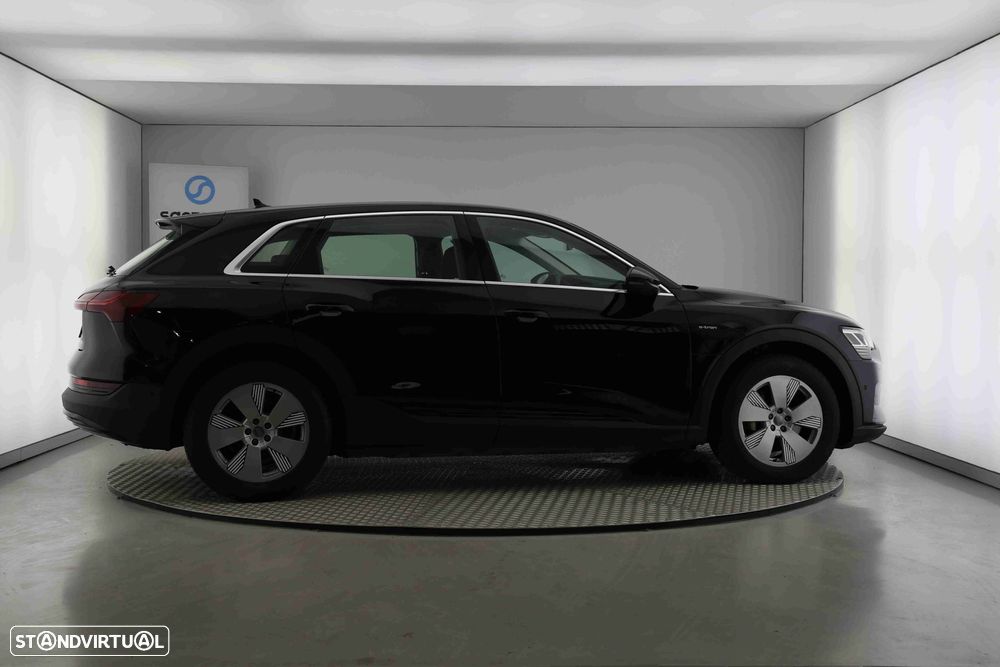 Audi e-tron 55 quattro - 3