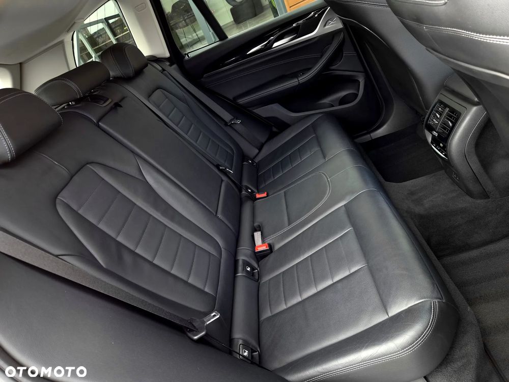 BMW X3 xDrive30e xLine sport - 25