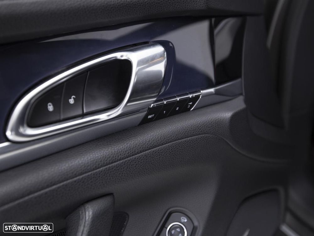 Porsche Panamera S Hybrid - 17
