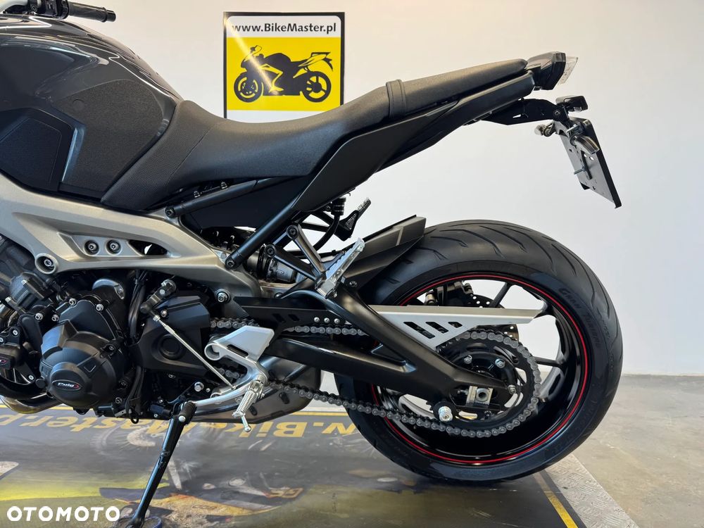 Yamaha MT - 26