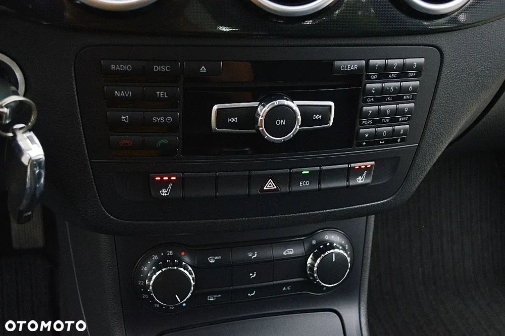 Mercedes-Benz Klasa B 180 BlueEFFICIENCY Edition - 23