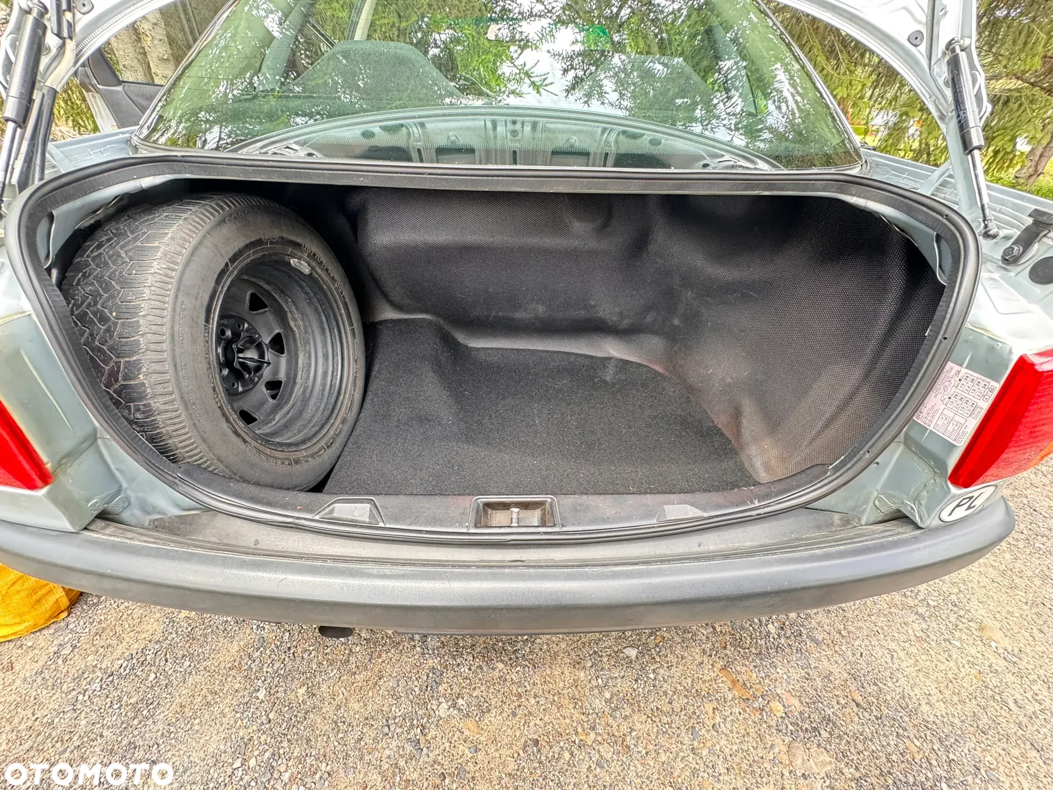 Audi 80 1.6 - 24