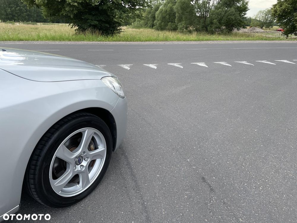 Volvo V60 - 23