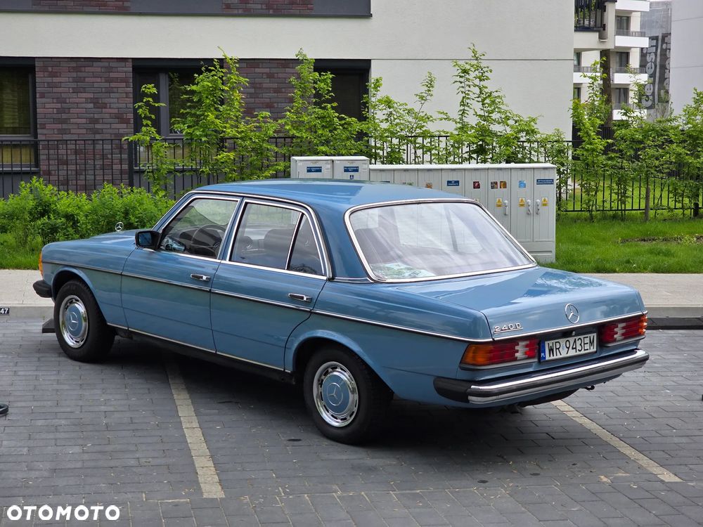 Mercedes-Benz W123 - 7