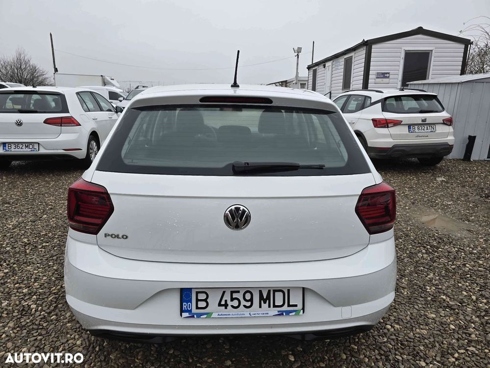 Volkswagen Polo - 4