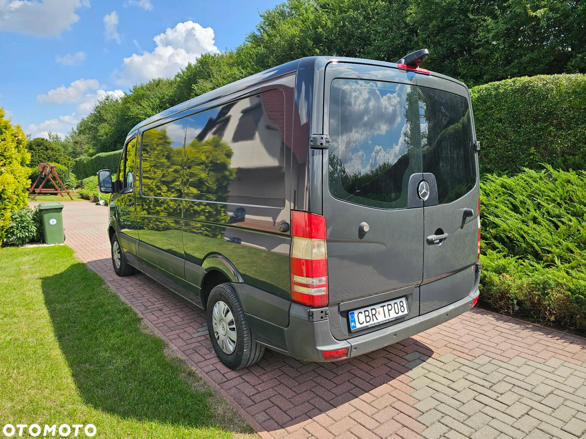 Mercedes-Benz Sprinter - 20