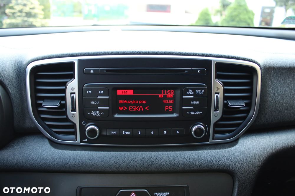 Kia Sportage 1.6 GDI S 2WD - 29