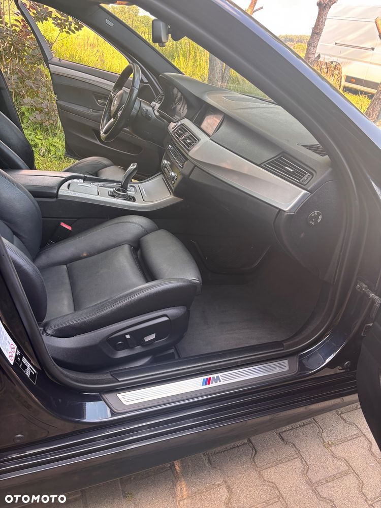 BMW Seria 5 520d Luxury Line - 28