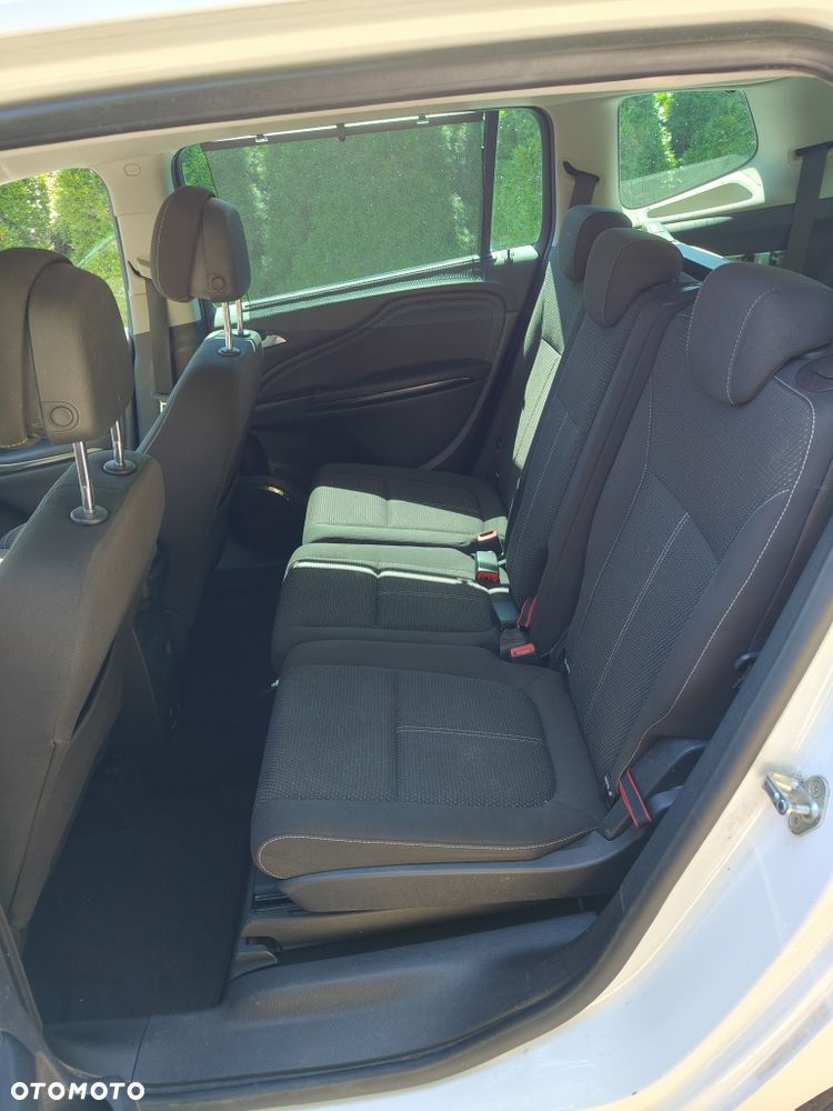 Opel Zafira - 6