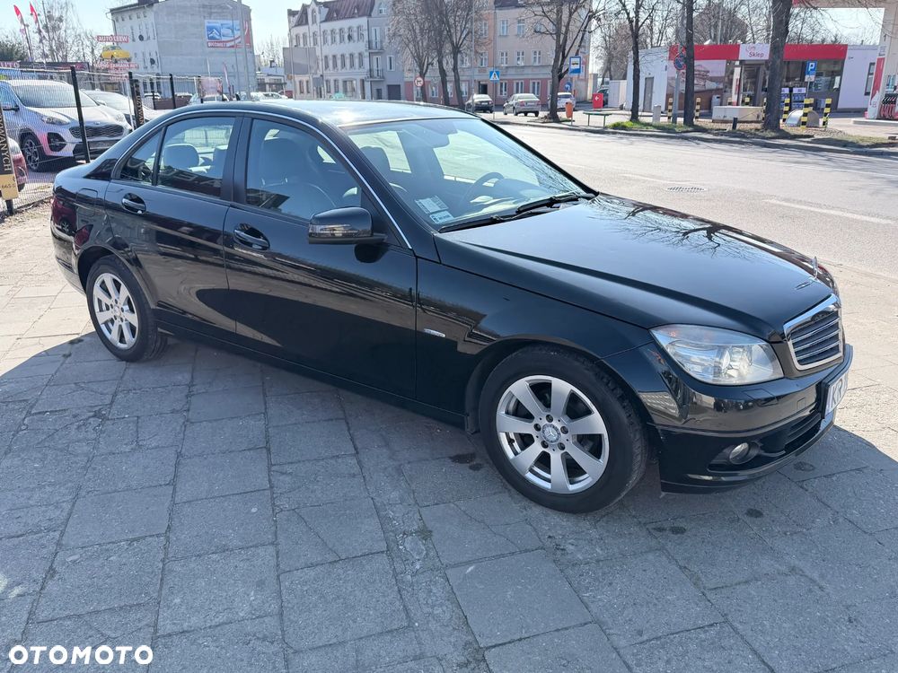 Mercedes-Benz Klasa C - 16