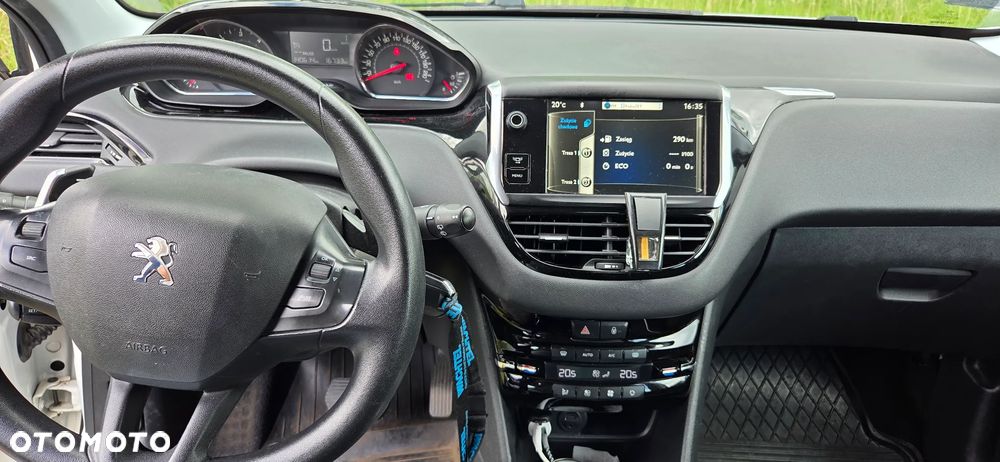 Peugeot 208 1.4 e-HDi Active STT - 3