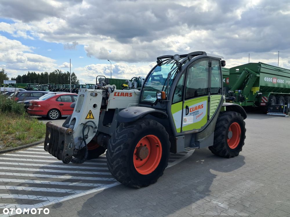 Claas Scorpion 7030 - 3