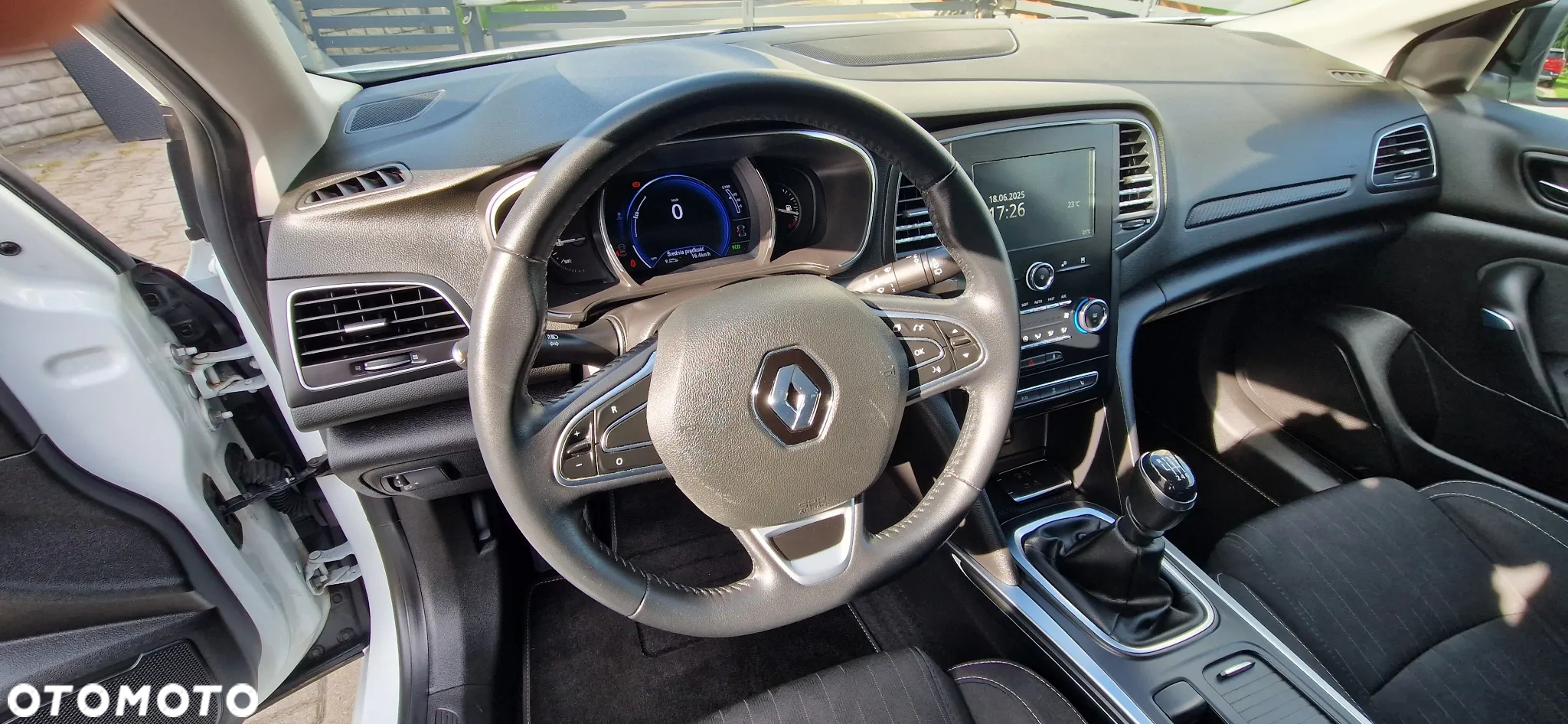 Renault Megane 1.3 TCe FAP Intens - 13
