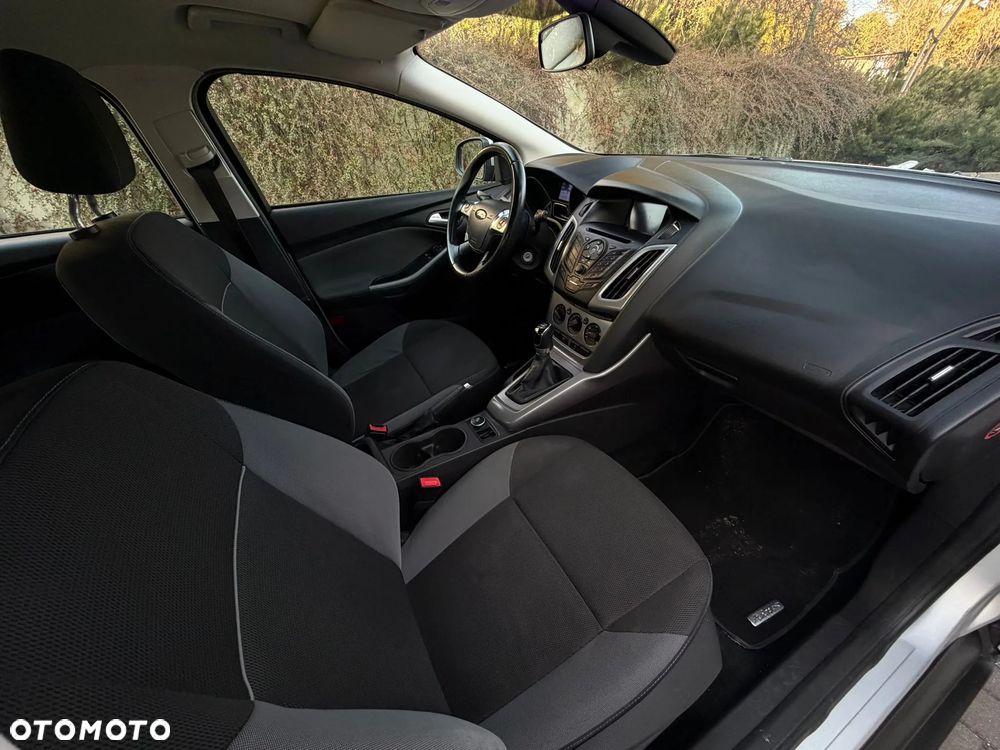 Ford Focus 1.0 EcoBoost STart-Stopp-System TREND - 19