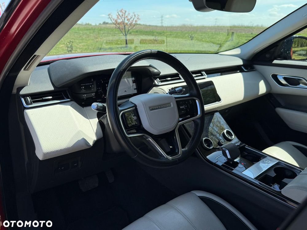 Land Rover Range Rover Velar D200 Dynamic SE - 9
