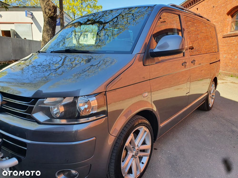 Volkswagen Multivan - 8