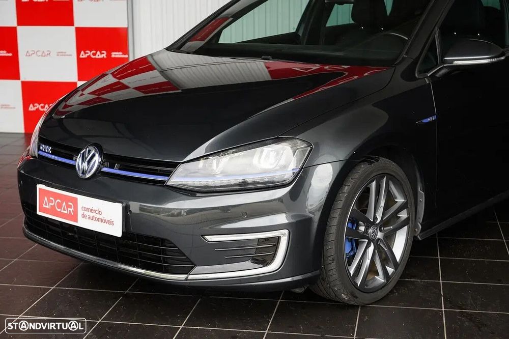 VW Golf 1.4 GTE Plug-In-Hybrid DSG - 12