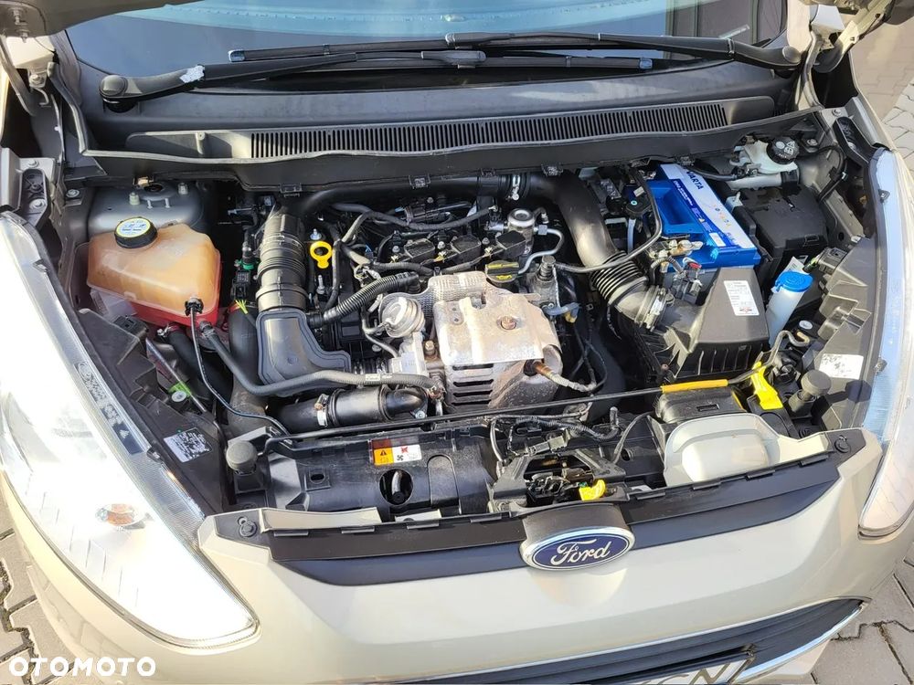 Ford B-MAX - 19