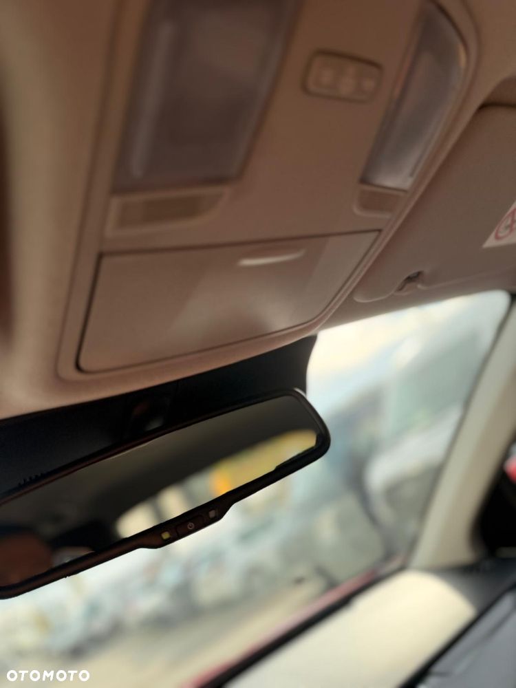 Kia Stonic - 21