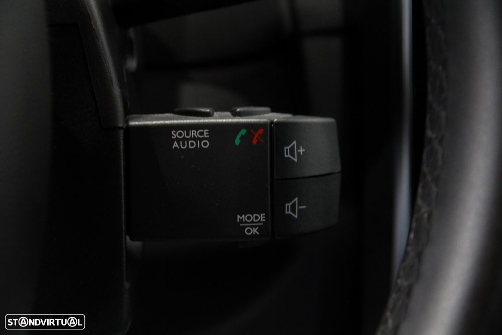 Renault Clio Sport Tourer 0.9 TCe Limited - 15