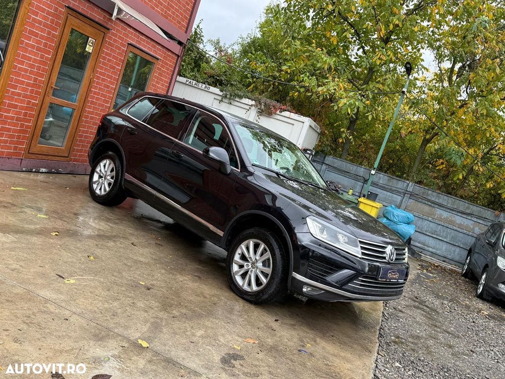 Volkswagen Touareg - 2