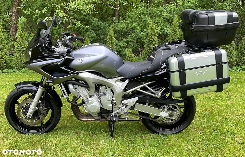 Yamaha FZ6 - 3