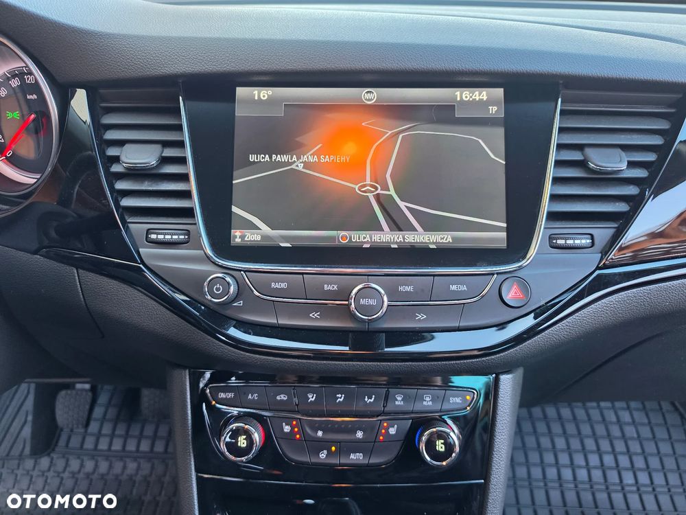 Opel Astra 1.4 T Cosmo EU6 - 21