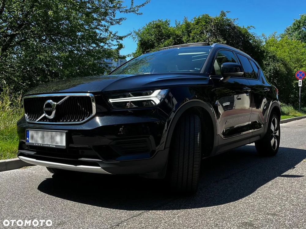 Volvo XC 40 D4 AWD Momentum (Intro Edition) - 3