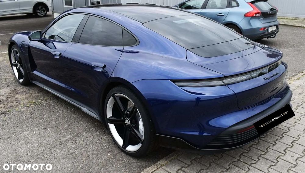 Porsche Taycan Turbo Sport Turismo - 7