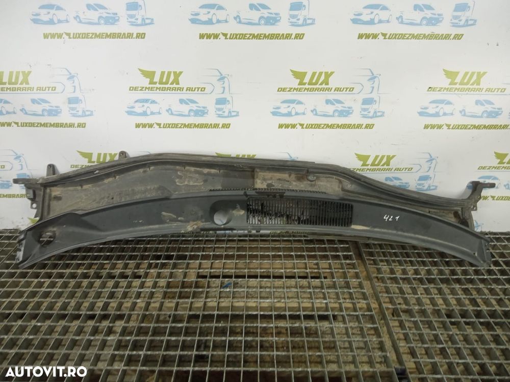 Grila Parbriz Lexus IS XE20  [din 2005 pana  2010] - 1