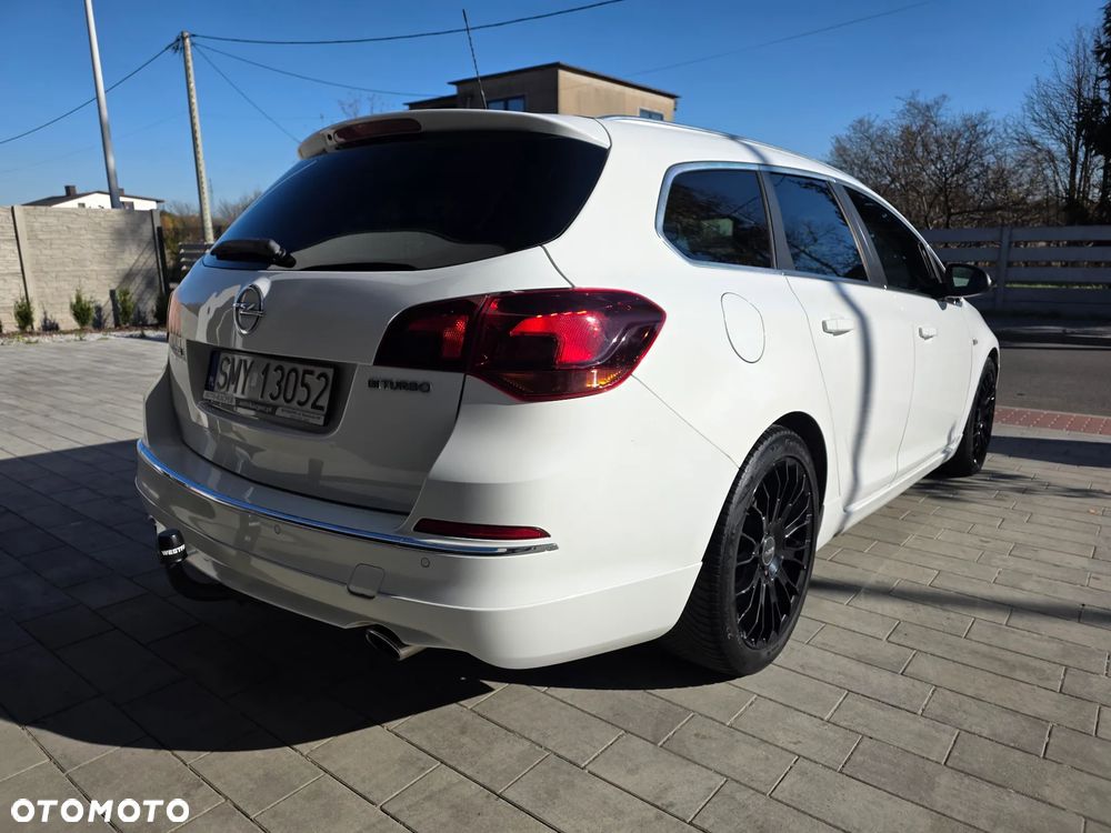 Opel Astra 2.0 BiTurbo CDTI DPF ecoFLEX SportsTourer St - 3