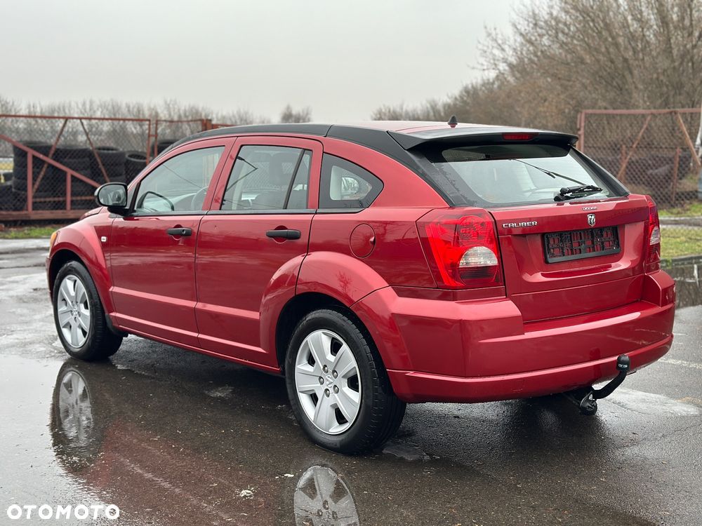 Dodge Caliber 1.8 SE - 4