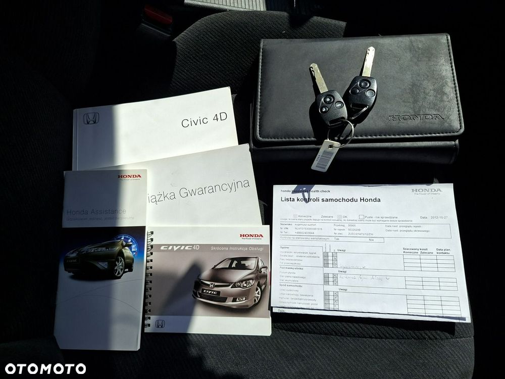 Honda Civic 1.8 Comfort - 26