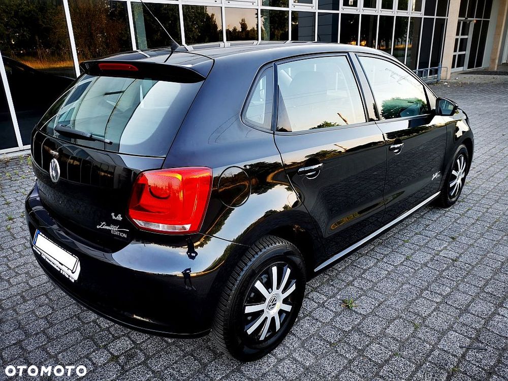 Volkswagen Polo 1.4 16V Comfortline - 26