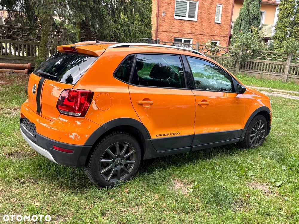 Volkswagen Polo 1.6 TDI Cross - 17