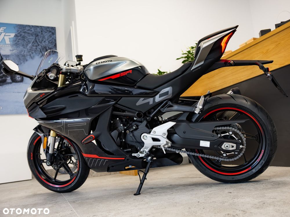 CFMoto 450SR - 2