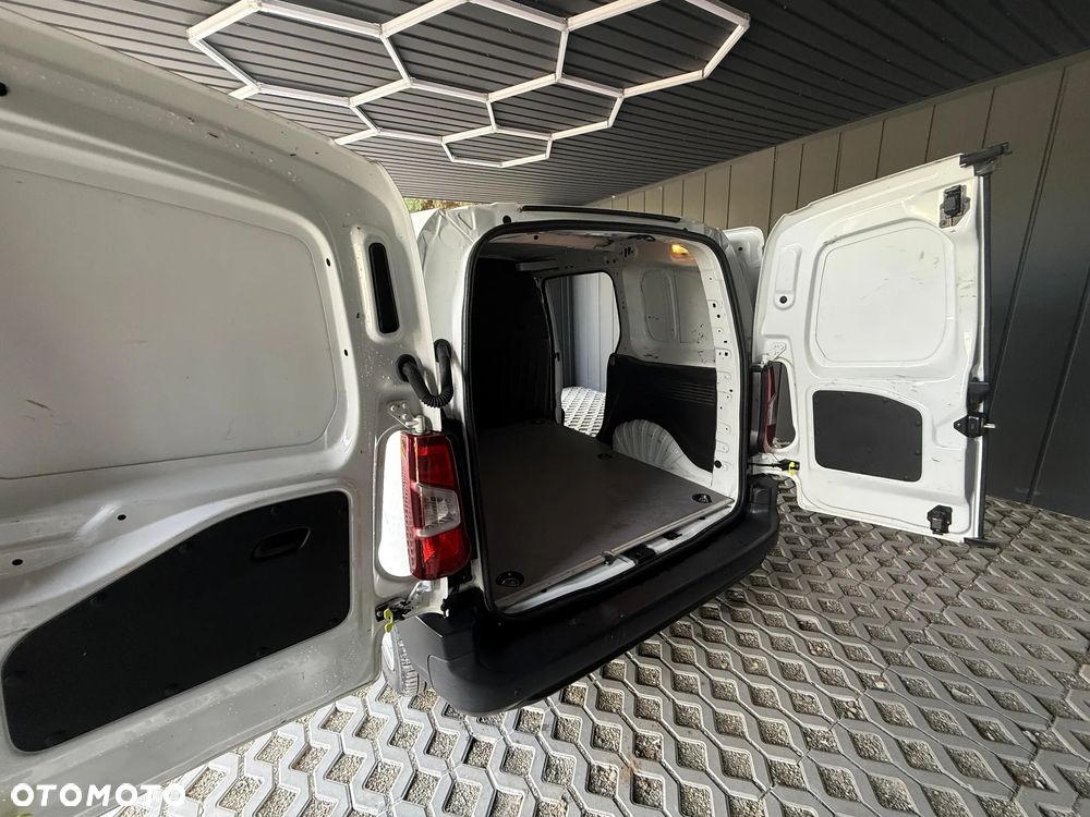 Toyota Proace City - 9