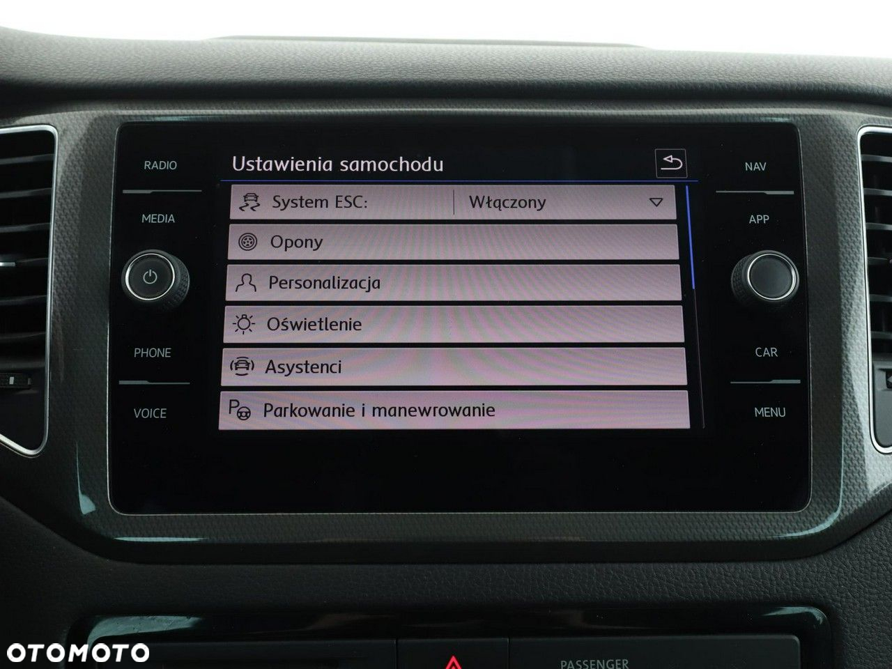 Volkswagen Golf Sportsvan - 25
