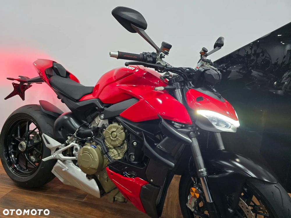 Ducati Streetfighter V4 - 5