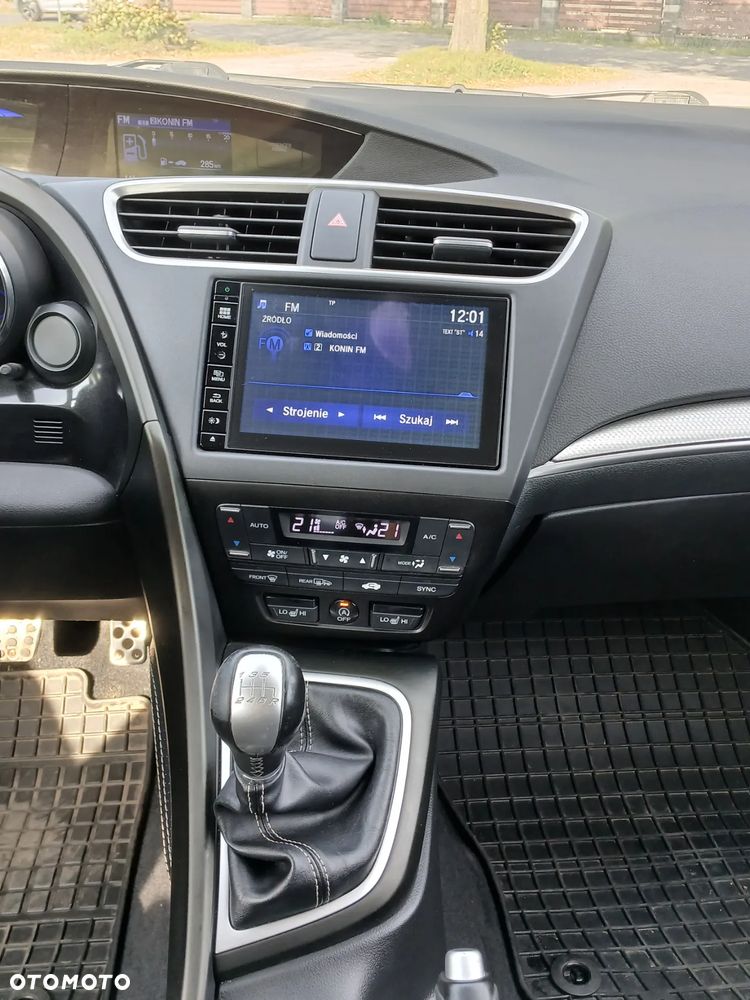 Honda Civic 1.8 Lifestyle Navi + Leather + ADAS - 9