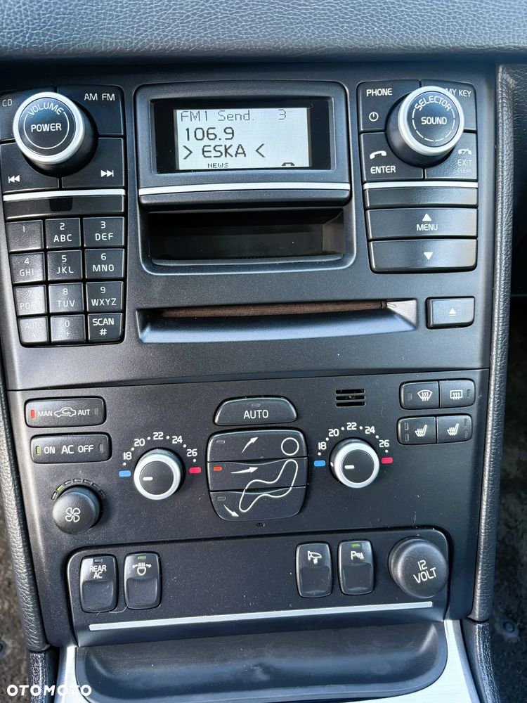 Volvo XC 90 - 26