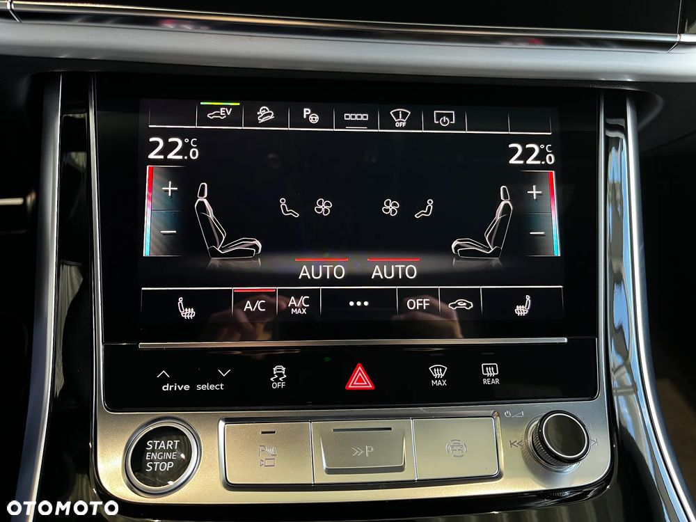 Audi Q8 TFSI e PHEV 290 kW Quattro Tiptronic - 28