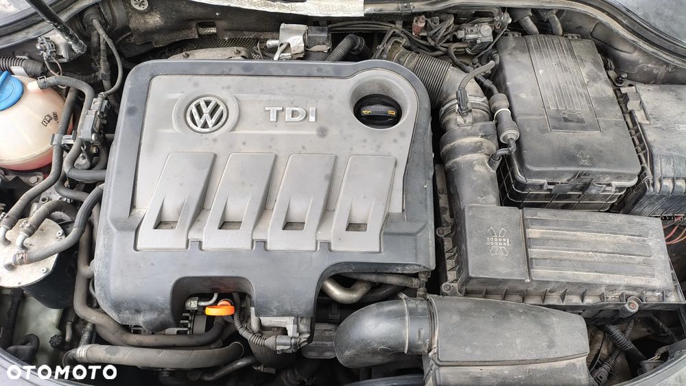 Volkswagen Passat 2.0 TDI DPF Highline DSG - 19