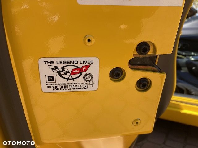 Chevrolet Corvette Convertible 5.7 - 24