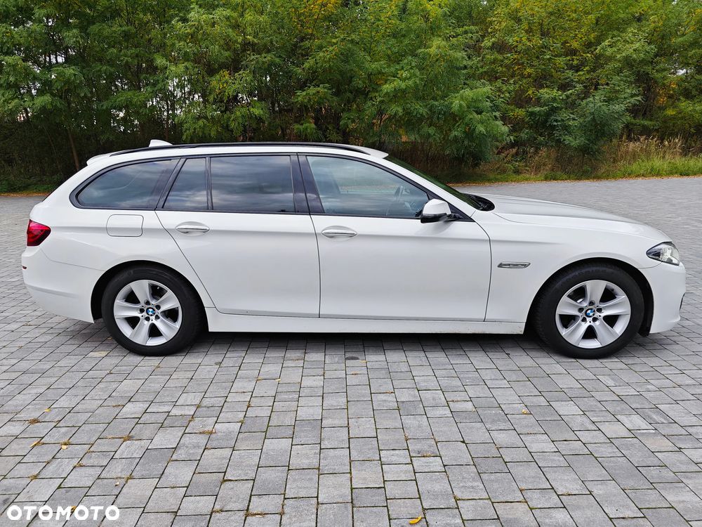BMW Seria 5 520d xDrive Luxury Line - 11