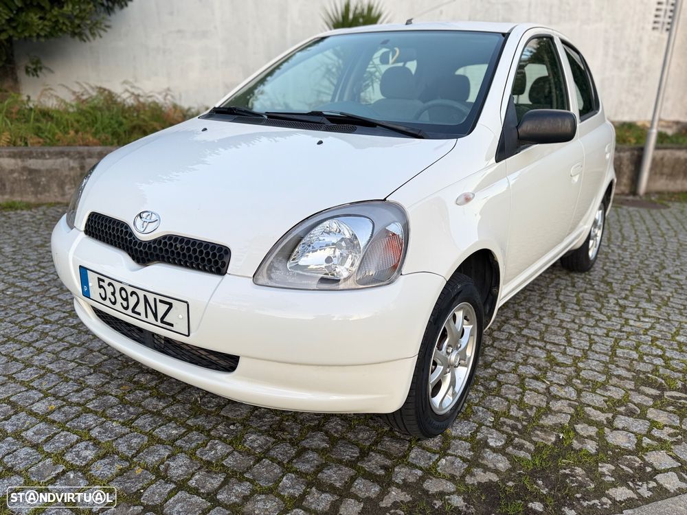 Toyota Yaris 1.0 Luna TA - 15